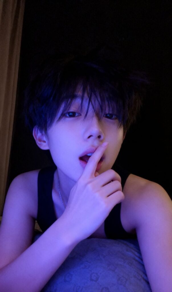 femboy PFP real life soft lighting